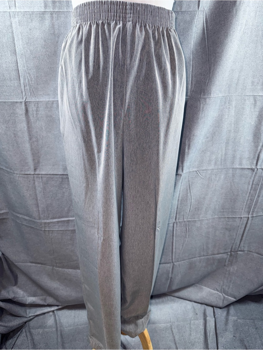 2733-Lenox Light Gray Women's Elastic-Waist Straight-Leg Pants